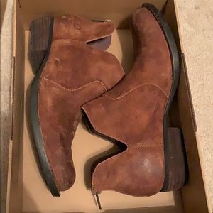 Born Kerri boots